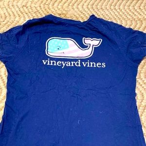 vineyard vines tee